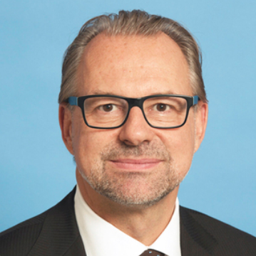 πͺπΊ DG DEFIS #StrongerTogether (@defis_eu) on Twitter photo 2021-01-12 09:35:54 .@AschbacherJosef at #BBESpaceConf: I am preparing an Agenda 2025 with my team and @esa Member States It will outline what the future of the Agency is going to look like This future will be in line with what Commissioner @ThierryBreton detailed in his inspiring keynote .@AschbacherJosef at #BBESpaceConf: I am preparing an Agenda 2025 with my team and @esa Member States It will outline what the future of the Agency is going to look like This future will be in line with what Commissioner @ThierryBreton detailed in his inspiring keynote
