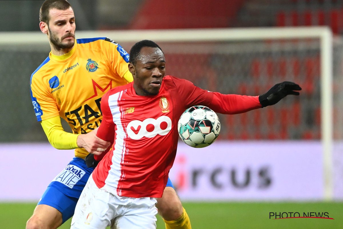 Standard_RSCL's tweet photo. 📸 | Standard de Liège 🆚 Waasland-Beveren (3-1) ⚽
#STAWBE #JPL #COYR 🔴⚪ https://t.co/yIUHGgJJLR