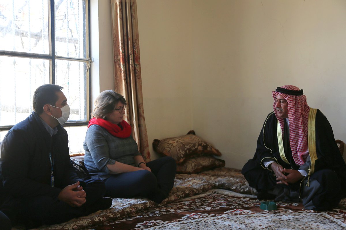 OCHAIraq's tweet photo. OCHA joined RC/HC @IrenaVSollorano yesterday for an inter-agency mission to Al Zab sub-district in #Hawiga, Kirkuk.
The RC/HC met w/ the Mayor, the head of the municipality, and influential sheikhs, followed by a meeting with returnee families in their homes to determine needs. https://t.co/6MonbPVXew