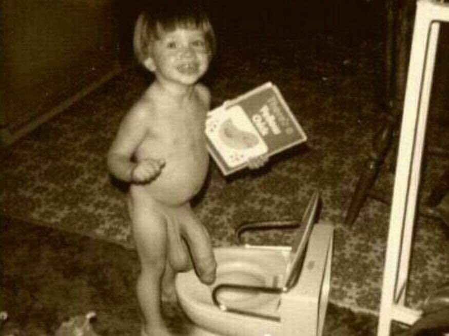 Nació la hija de <a href="/WillyrexYT/">Willyrex</a>