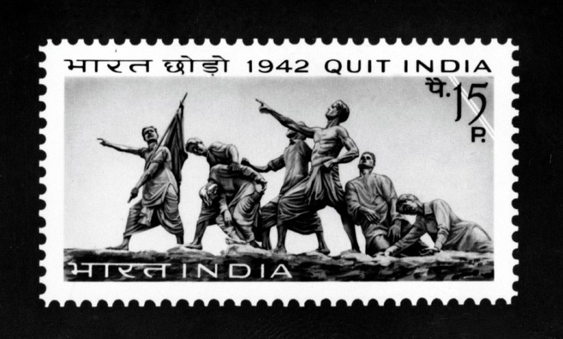 ३. समाजवादी/साम्यवादी: Socialist/communistदुसऱ्या महायुद्धाचा यशस्वी प्रयोग झाल्यानंतर 'खूप हानी झाल्यामुळे भारत सोडावा लागणार' अशी हूल जगात उठवून आणि 'भारतीयांचा स्वातंत्र्य लढा यशस्वी झाला' असे भारतीयांना भासवून संविधान लागू करण्याचा कार्यक्रम आखला गेला.या कामासाठी