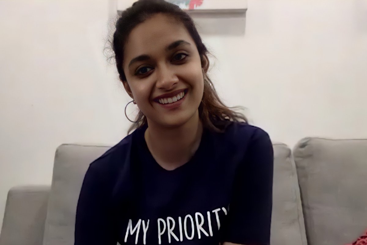 KSUniverse_'s tweet photo. Cutie @KeerthyOfficial 😍❤️

#KeerthySuresh https://t.co/SPoj9p0AcT