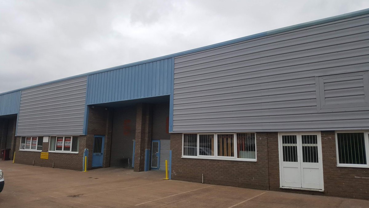 mkpsdevon's tweet image. We are pleased to offer commercial clients with a cladding spray system to revamp your office or commercial building.
Please contact us for details. #commercial #cladding #spray #paint