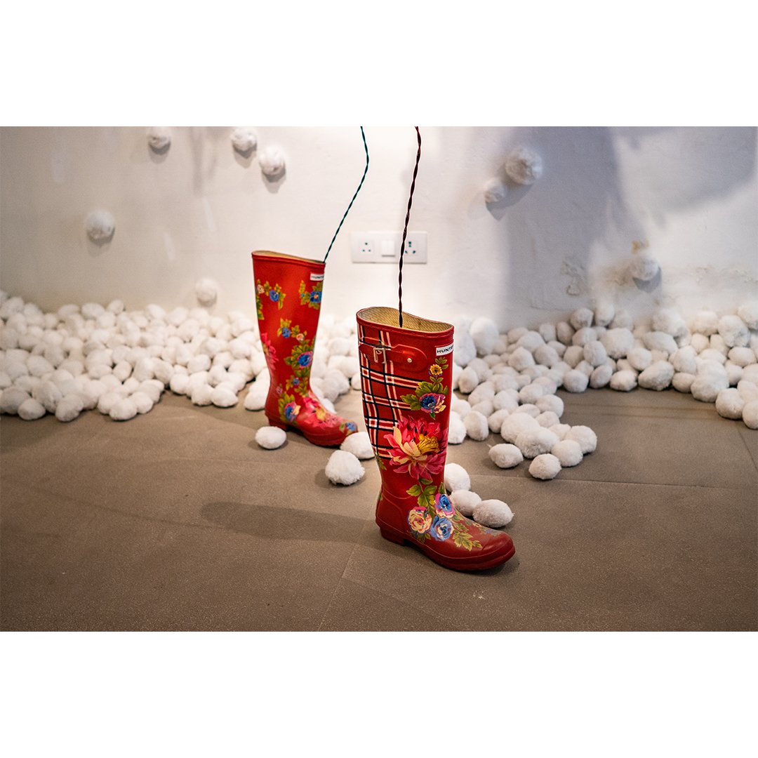 P E R O Pero Limited Edt No 16 17 Meet Me By The Lamp Post Fall Winter 14 As We Completed A Decadeoflove As A Part Of