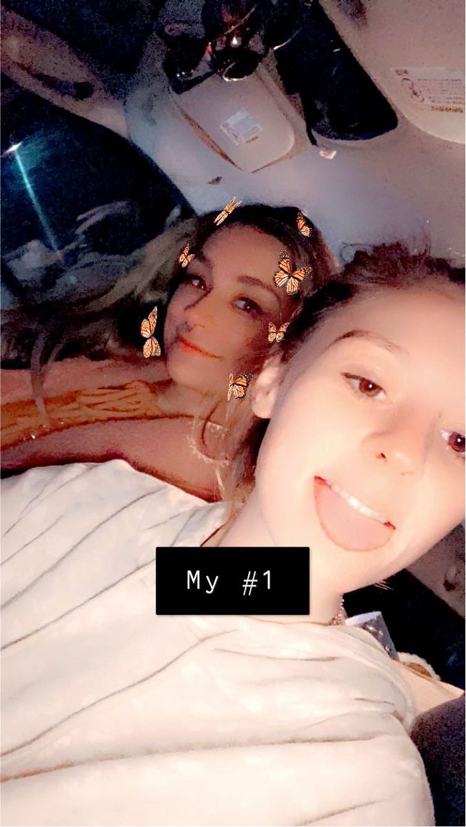 goddess_brae's tweet photo. Who’s paying for mine and my girls room tonight? #moneyslaves #worship #girls #cashapp #cashmaster #sellingcontent #FinDom #FetishPharma #subwhale #submissions #smokinggoddess #sugarbaby #paypig https://t.co/cqPOS4wy3U