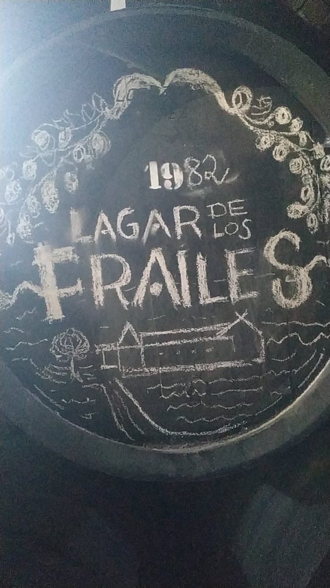 Hoy gran parte del #equipoaraboka disfrutamos de una Jornada de formación genial, en un Lagar centenario al sur de la campiña cordobesa:el #LagardelosFrailes #montillamoriles #vinosgenerosos #terrevuelos <a href="/CristinaOsuna_e/">Cristina Osuna</a> #PX #FinoenRama #enoturismo #arabokaCasadeVinosyComidas