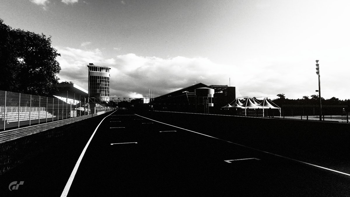 GTS_F3's tweet photo. ＃GTS_F3 Rd.4はモンツァ・サーキット！
荒れずして終幕なし！？熱いバトルになること必須のレースを見逃すな！！

現在予選提出受付中です
決勝は1/17 15:00スタート！ https://t.co/wL1yDgmpcM