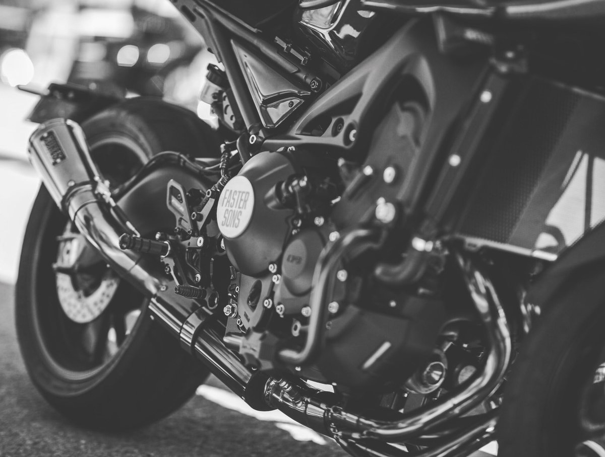 xsr900cafe's tweet photo. #愛車の一部を貼れ
#YAMAHAが美しい
#XSR900
#CP3ENGINE
#FASTERSONS https://t.co/NKx2eZyCNp