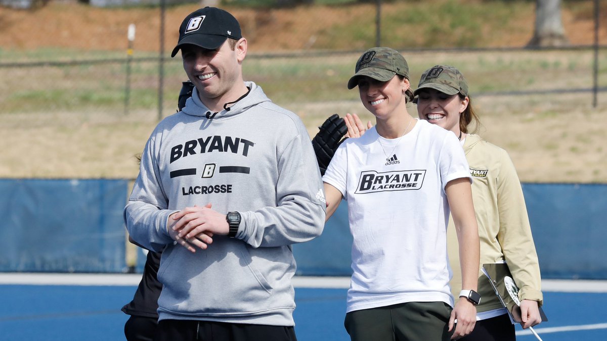 Arriba 76+ imagen bryant lacrosse coach Abzlocal.mx
