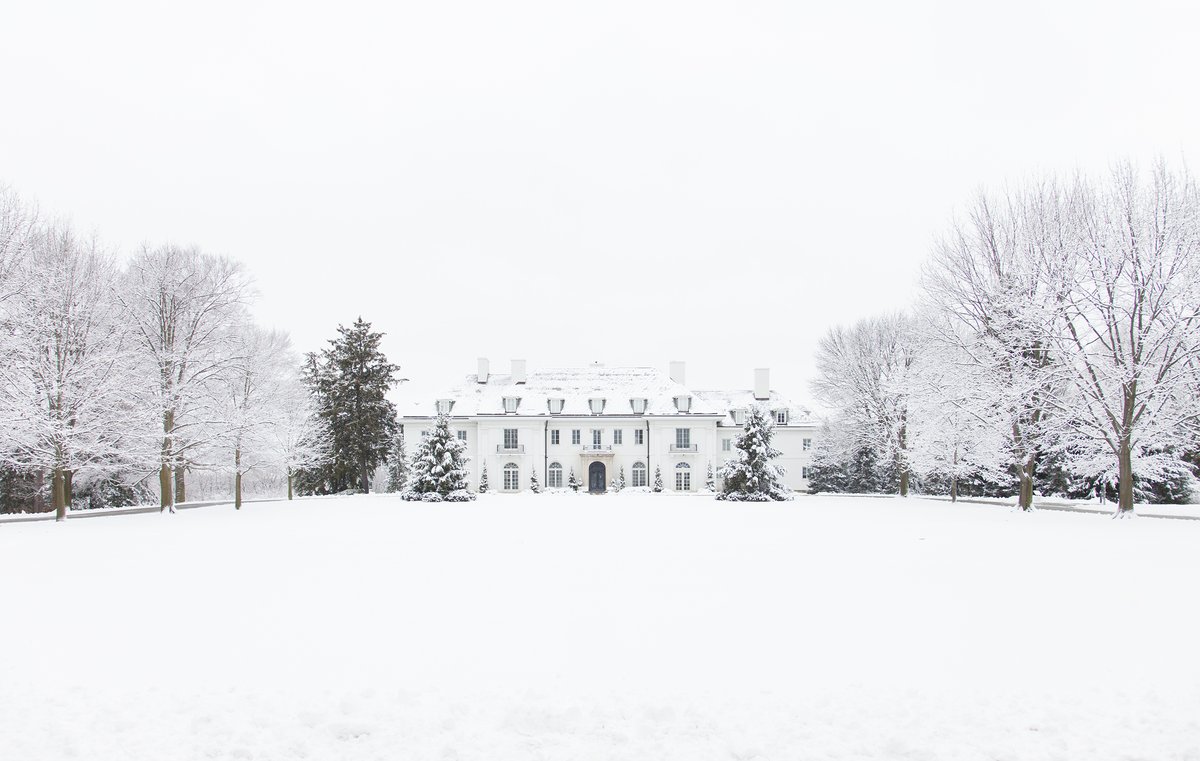 NewfieldsToday's tweet image. Newfields will be closed from January 18-22. This includes the IMA Galleries, The Garden, The Lilly House, and the Elder Greenhouse. The Virginia B. Fairbanks Art &amp;amp; Nature Park will remain open dawn-dusk. Newfields will reopen with regular hours on Saturday, January 23.