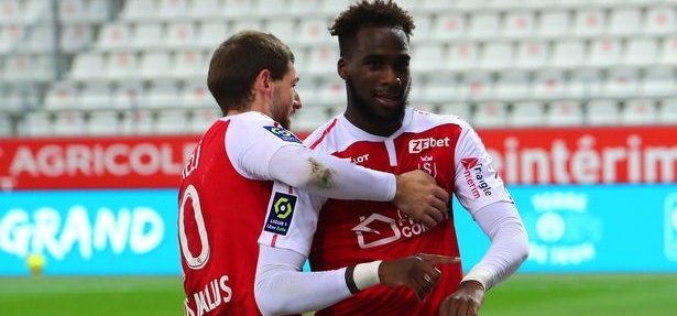 3. MentalityBouyale Dia has a great mentality. He has had set backs before Reims. Lyon rejected him saying he wouldnt grow enough but he kept fighting back and is now Ligue 1 Top goal scorer.