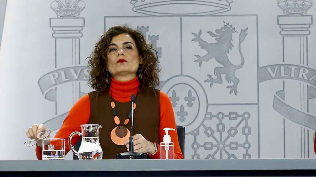infiltradoxxxc's tweet photo. Dice María Jesús que el precio de la luz está bajando desde que llegaron ellos. ¿Entendéis porque hunde la economía no? https://t.co/2iVwISidYp