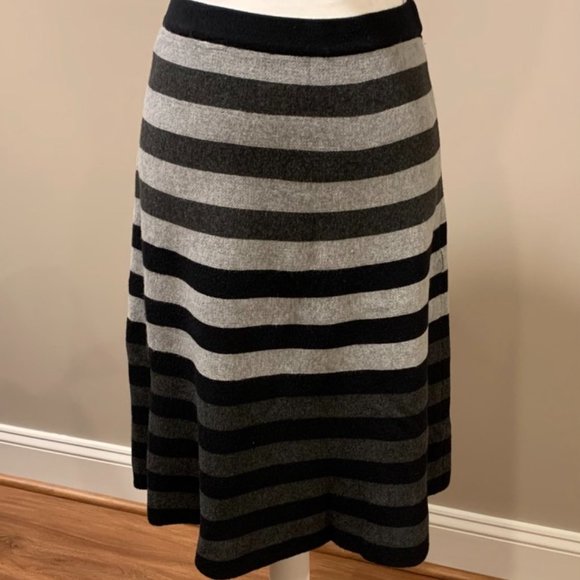 theboholeopard's tweet photo. So good I had to share! Check out all the items I'm loving on @Poshmarkapp #poshmark #fashion #style #shopmycloset #spense #handmade #theivoryelephant: https://t.co/IO5uNe5met https://t.co/zbODMITbnY