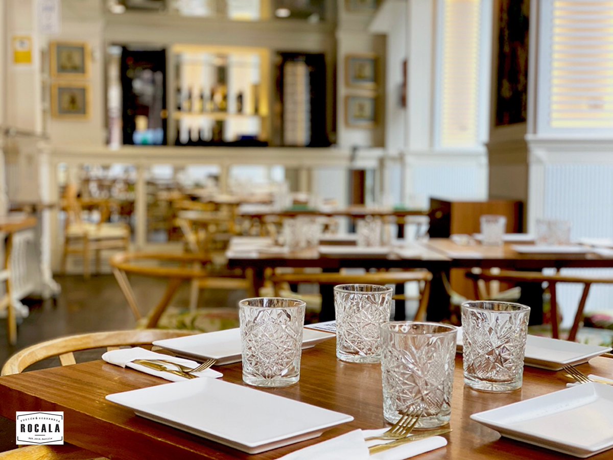 GrupoPDCLaRaza's tweet photo. ¡Los #finesdesemana son para #rocalear! 💥💥💥
Buen ambiente y buena #gastronomía en el centro de #Sevilla 🔝🍽
🕐 Viernes a domingo de 13:00 a 17:30 h.
¡Reserva ya tu mesa! 👇🏻👇🏻👇🏻
https://t.co/TZgghMkya9
#Rocala #restaurantesSevilla #gastronomía #GrupoLaRaza #gastrosevilla https://t.co/F8HbTH2meD