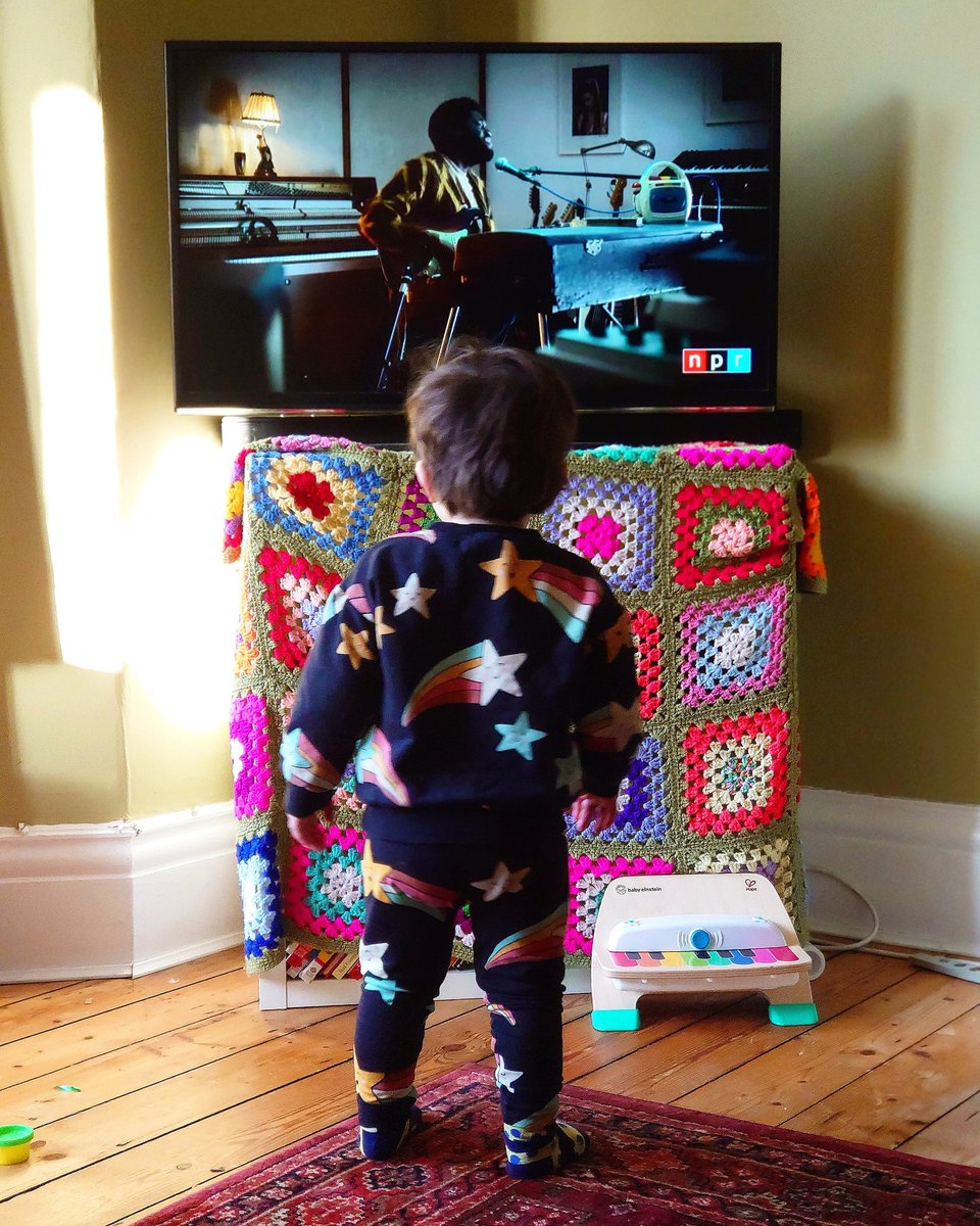 Dr Tarlos tweet media