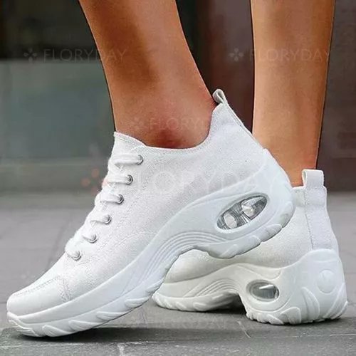 Com__market's tweet photo. Women's Lace-up Closed Toe Cloth Flat Heel Sneakers

https://t.co/qhwBiVbwsU

#Ankleboots #Midcalfboots #Fashion #Style #Luxuryshoes #Business #Miranexshoesandhandbags #Affordableshoes #Health #Beauty https://t.co/aeKFYlOQtb