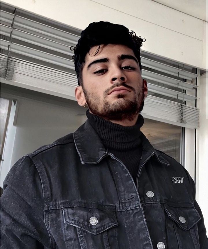 Yet_444's tweet image. #HAPPYBIRTHDAYZAYN
Feliz cumpleaños Zayn ✨🎂 espero que tengas un día muy lindo y disfrutes mucho con tu familia ✨💕 estoy muy orgullosa de tí 💓 espero que siempre seas feliz ✨🥺 te quiero mucho ✨🥺❤️. @zaynmalik