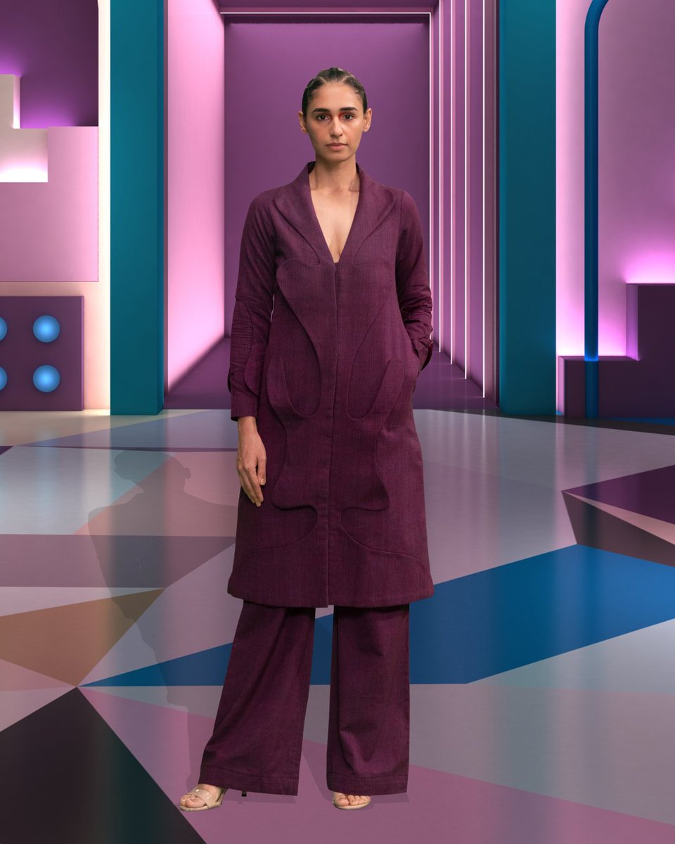 LakmeFashionWk's tweet photo. Let’s look at some of the most dazzling outfits from #LFW2020!

@ILoveLakme @nexaexperience @SUKETDHIR_ @payalkhandwala #mishe #LFW #5DaysOfFashion #LFW2020 #SpotlightReady #SpotlightReadyAtLFW https://t.co/JbfzKT4KNJ