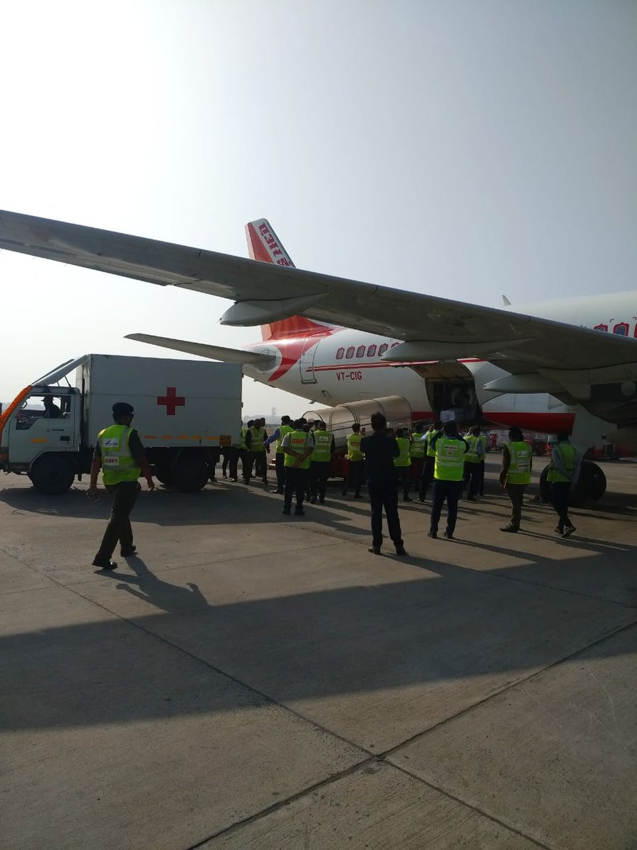 ahmairport's tweet photo. 💪We're thrilled to have handled the critical #vaccine shipment that landed at #Ahmedabad #Airport today. Under the sign off of Deputy CM @Nitinbhai_Patel & Hon'ble Home Minister @PradipsinhGuj, these vaccines will provide a boost to Gujarat's COVID-19 fight! #GatewayToGoodnes https://t.co/yIgQ5PNzsD