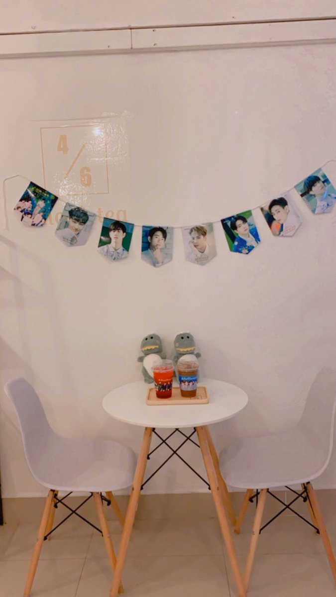 onelatea46's tweet photo. 15-17 มกรานี้ มีแกลเลอรี่เล็กๆของกัซนะคะ ใครยังเปียกปอนไม่พอมาเจอกันได้ค่า
ร้าน one là tea อยู่ซอยกรุงธน 5 นะคะ
#asalwayswithgot7
#onelatea46
#got7
#ตลาดนัดอากาเซ่
#7orNeverWithGOT7
#AhgaseForever
#7ORNOTHING
#GOT7FOREVER
#นกOKเหวยก็อตเจ็ด
#GOT7_LastPiece
#아가새 https://t.co/Z6AdZxiX73