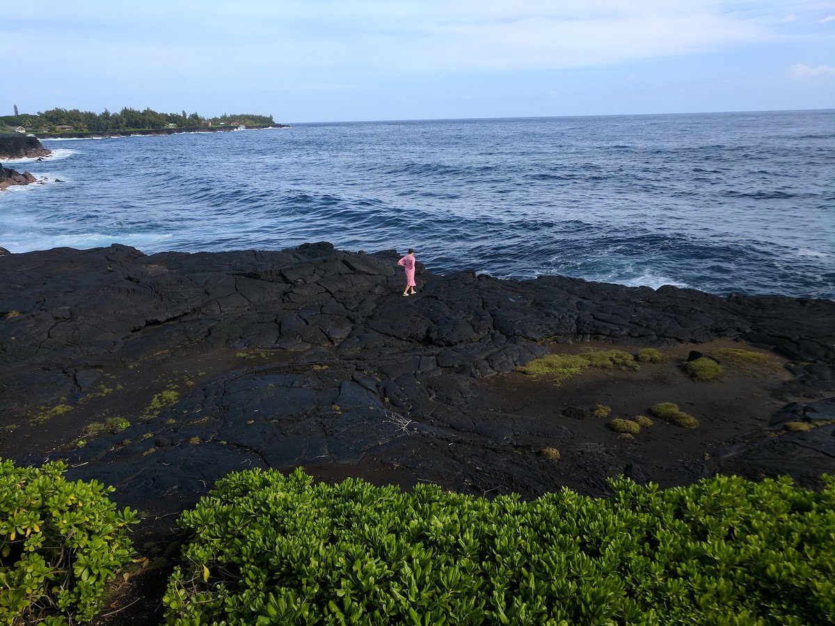 selftitledmag's tweet image. New @vantzouchrist incoming — a chilling, vapor-trailed version of an old Dvořák piece: self-titledmag.com/christina-vant… #selftitledpremiere