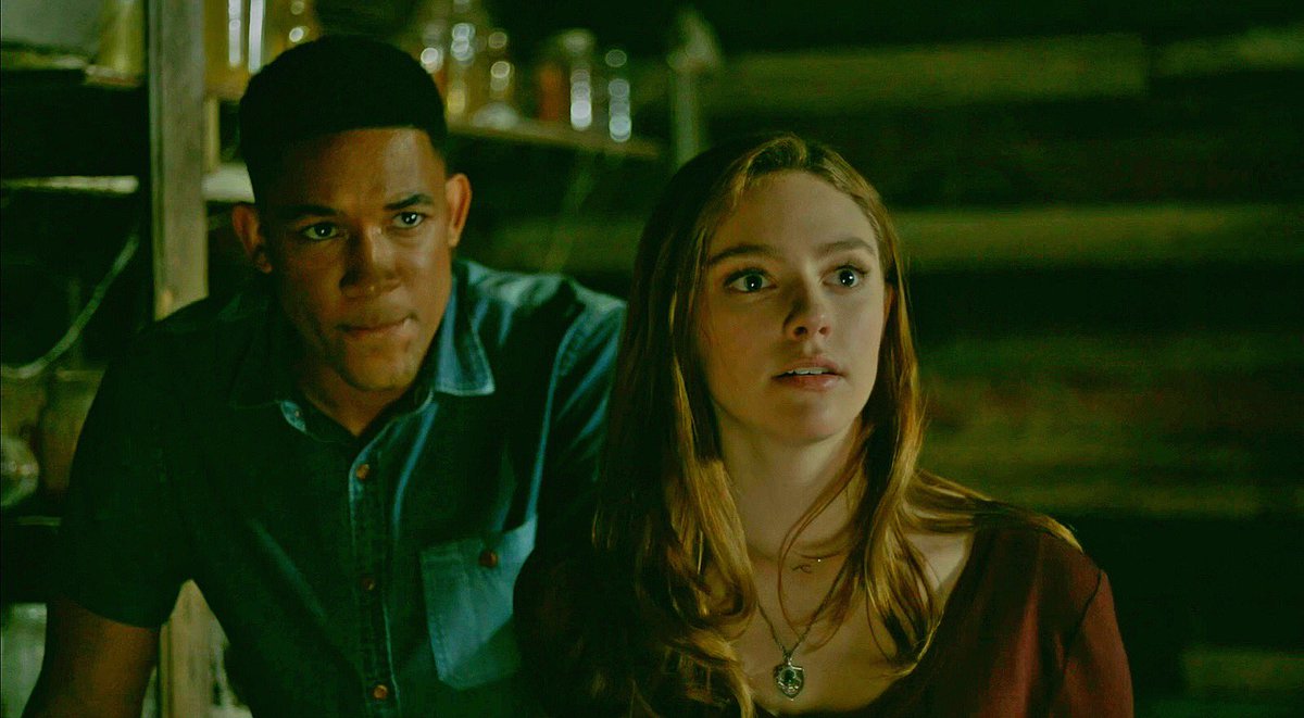 maybnksflms's tweet photo. HOTTEST COUPLE! that’s it.. that’s my tweet #hafael #hopel #legacies #endgame https://t.co/I6OZC3VtCi