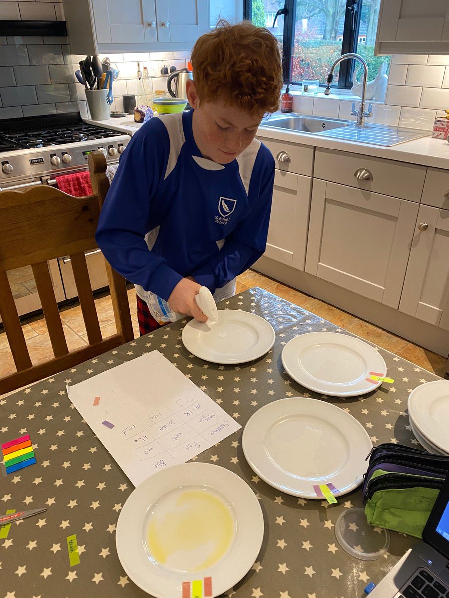 solefieldschool's tweet image. Science experiment in action #year6 #science #connectedlearning #solefield #sevenoaks