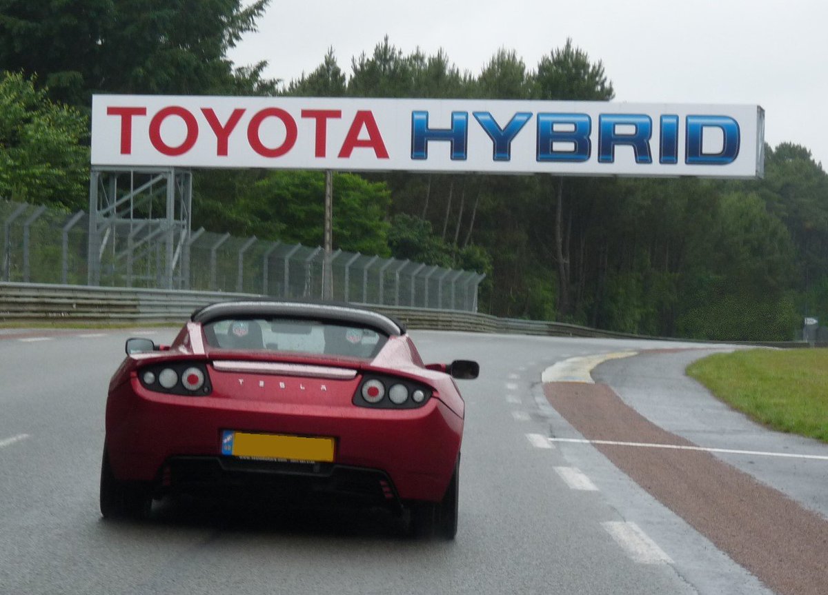 Since then the car has been on road trips that make the original look like a drive to the shops. Ireland again, France, Germany, Switzerland, Sicily, even lived in the Netherlands for a bit and I still occasionally visit the odd  @ZeroCarbonWorld pub. But EVs are for commuting..