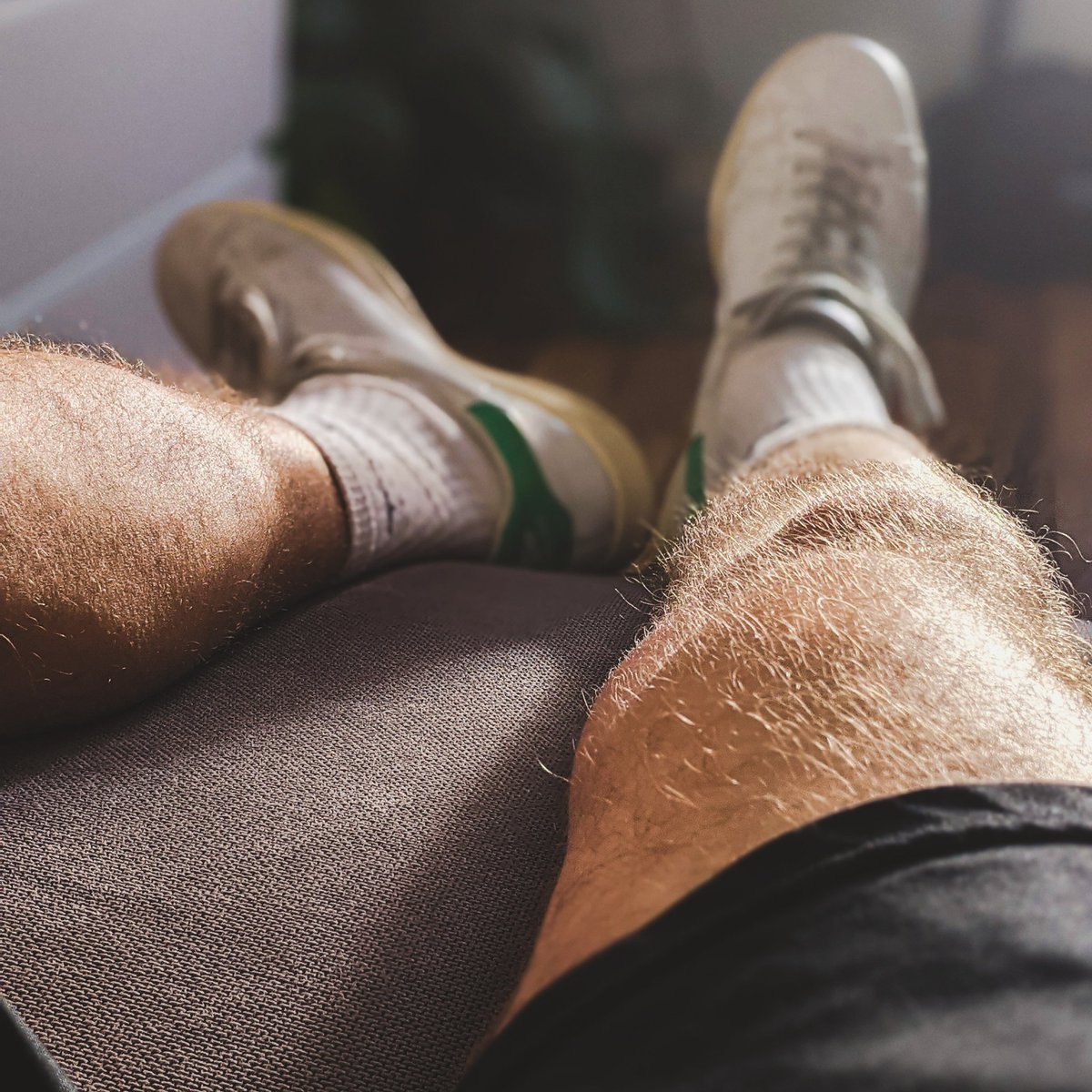 Get on your knees - put off my #sweatysneakers - #SNIFF - say "Thank you Master"

RT If your a good #slaveboy! 😈