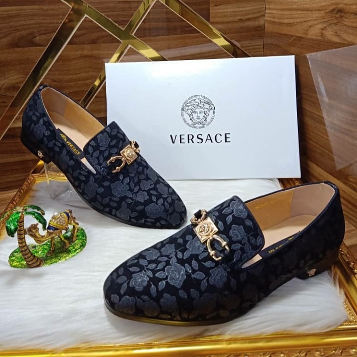 promisval's tweet photo. Let me be your shoe plug
All available in sizes 40-45
Price: 28,000
Nation-wide delivery available 

Please Dm for more pictures https://t.co/NnPRUPPZh5