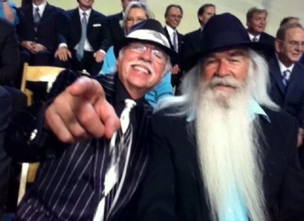 joebonsall's tweet image. Happy Birthday to my dear friend and partner WILLIAM LEE GOLDEN ... @wlgolden 

The years have flown by yet here we still are ... We have to hang in there for there is still more singing to do ... Love you Golden ...