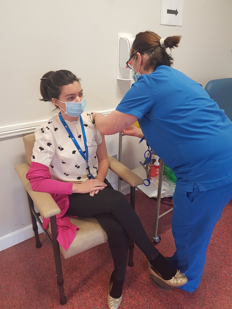 Very aware of how privilaged I am to get my COVID vaccine and thinking of those elsewhere. We need to advocate for equitable global vaccine access. #SDGs #who #Gavi
thelancet.com/journals/lance…
