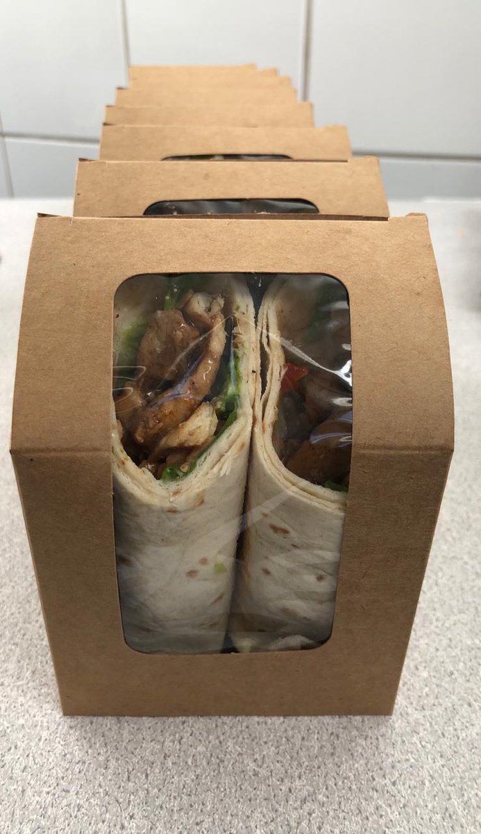 Est2016Maphelo's tweet photo. We make the most exceptional wraps😍😋

#Food #GoodMoodFood #Ereng2021 #vaccines #Julius #Jobseekers #euphonic #Naledi #Soweto #Travel #Wraps https://t.co/EVuoyGELz8