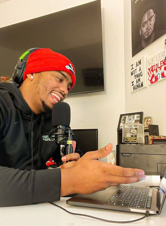 Nichols_College's tweet photo. Talking it out 🎙️ 
Alum Brandon Teixeira '20 and co-host Elson Lopes are dismantling mental health stigmas and creating a safe space for those struggling or know of others who do with their new podcast, "Love One Self." https://t.co/ueGTDb53uD