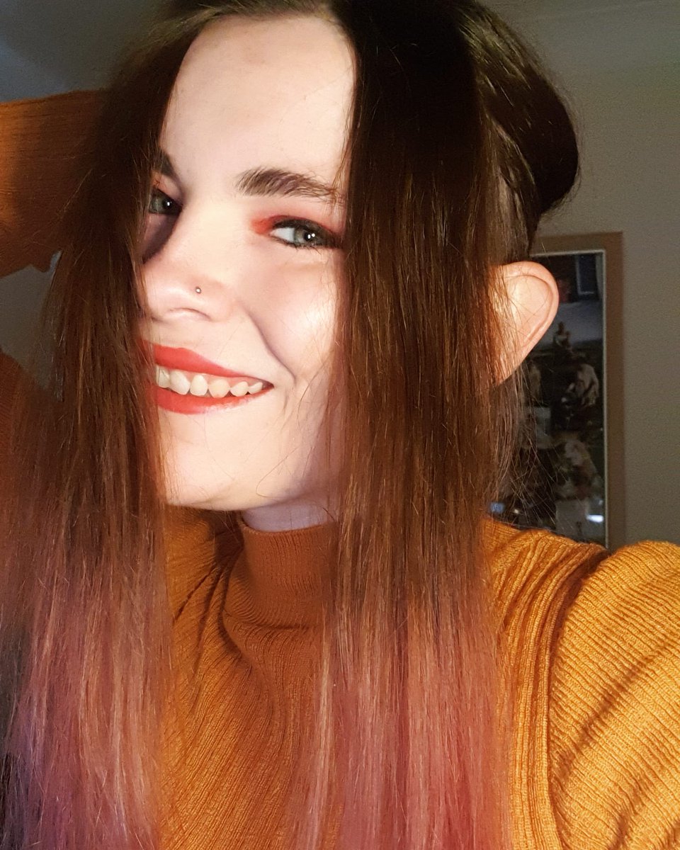 LIVE NOW! With some breathtakingly beautiful #hollowknight 
m.twitch.tv/elf_ears/profi…
#twitch #twitchgamer #twitchaffiliate #twitchgirl #twitchstreamer #SmallStreamersConnect #smallstreamer #supportsmallstreamers #girlgamer #girlswhogame