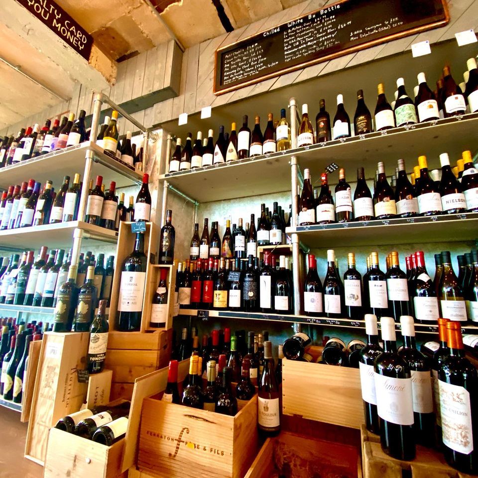 WineLoftBrixham's tweet photo. We are delivering straight to your doorstep every Monday, Wednesday and Friday throughout January - have a look at our website https://t.co/0tOLWYYHEN. #staysafe #shoplocal — at The Wine Loft Brixham. https://t.co/Fe92Ex4lKG