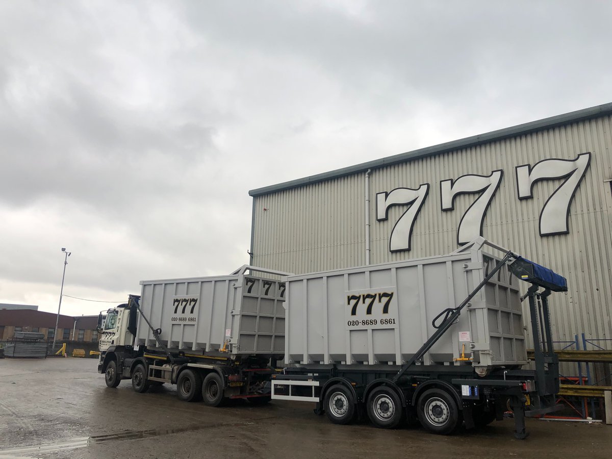 777group's tweet photo. @777group are excited to kick off 2021 with the latest addition to our growing fleet. Presenting our Brand New Boughton Roll On/Off Trailer complete with sheeting system that compliments our new DAF!
In addition, we have also acquired 2x Brand new Roll On/Off bins to suit! #NFDC https://t.co/ikzAcYOHzZ
