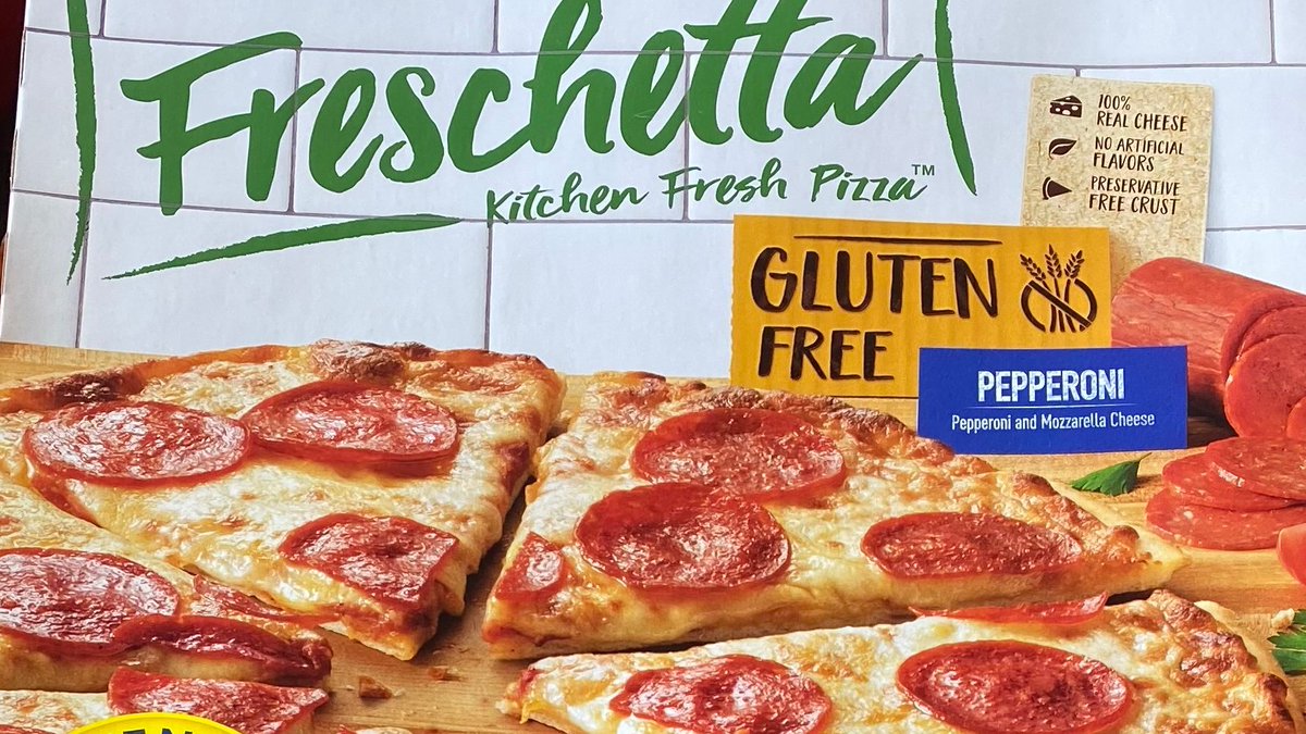 jennlabfit's tweet photo. Check out my blog post: "5 Ways to Create Balance in Your Life and Still Reach your Wellness Goals." YES! You can eat your favorite pizza and reach your goals! Case in point: @freschetta Gluten Free pizza! https://t.co/Fp8wnMth7Q - #ad #glutenfree https://t.co/WMn8pwV11T