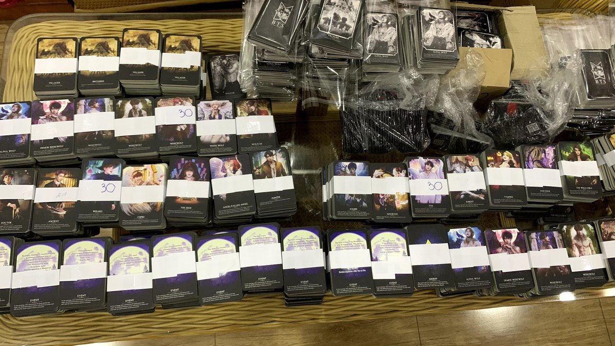 Gehenna1986B's tweet photo. #gehennaUPDATE #BTSWerewolfGame
🔴12th JAN 2021
List of countries POSSIBLE to ship right now
Status of merch producing
Timeline for shipping
#BTSWerewolfGame
Thank you so much.
Stay safe and healthy 💜 https://t.co/L8xzj4zeZk