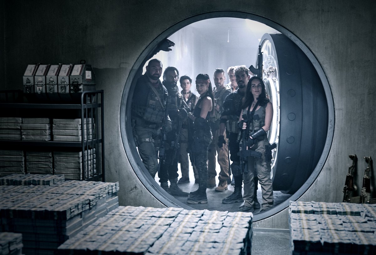 THREAD.Netflix Original Horror Movies Coming in 2021: Zack Snyder's Army of the Dead, Summer 2021. "Following a zombie outbreak in Las Vegas, a group of mercenaries take the ultimate gamble, venturing into the quarantine zone to pull off the greatest heist ever attempted."