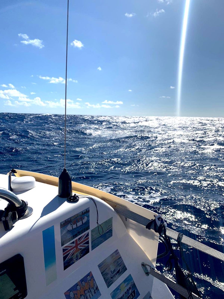 CNCF_int's tweet photo. ‘’You are the kindest people for undertaking this challenge for the children. We know you have our paintings to keep your spirits high as you row which makes us so proud.’’ 
Inspiring words from a CNCF Warrior to @TeamOardacity . 
Support them at https://t.co/KEvccQjvJ8 https://t.co/7RgXJlfjmd