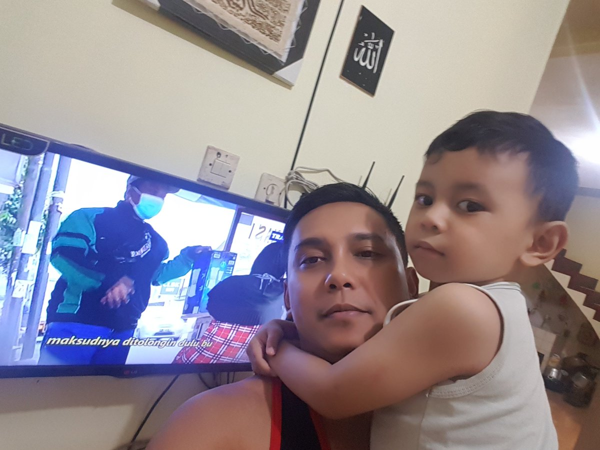 nickohugos's tweet photo. @TRANS7 pasti marah lah , bagi saya sangat lah penting dalam berkomunikasi untuk menyampaikan kabar .
#indonesiagiveaway75 https://t.co/azkOGqrAhV