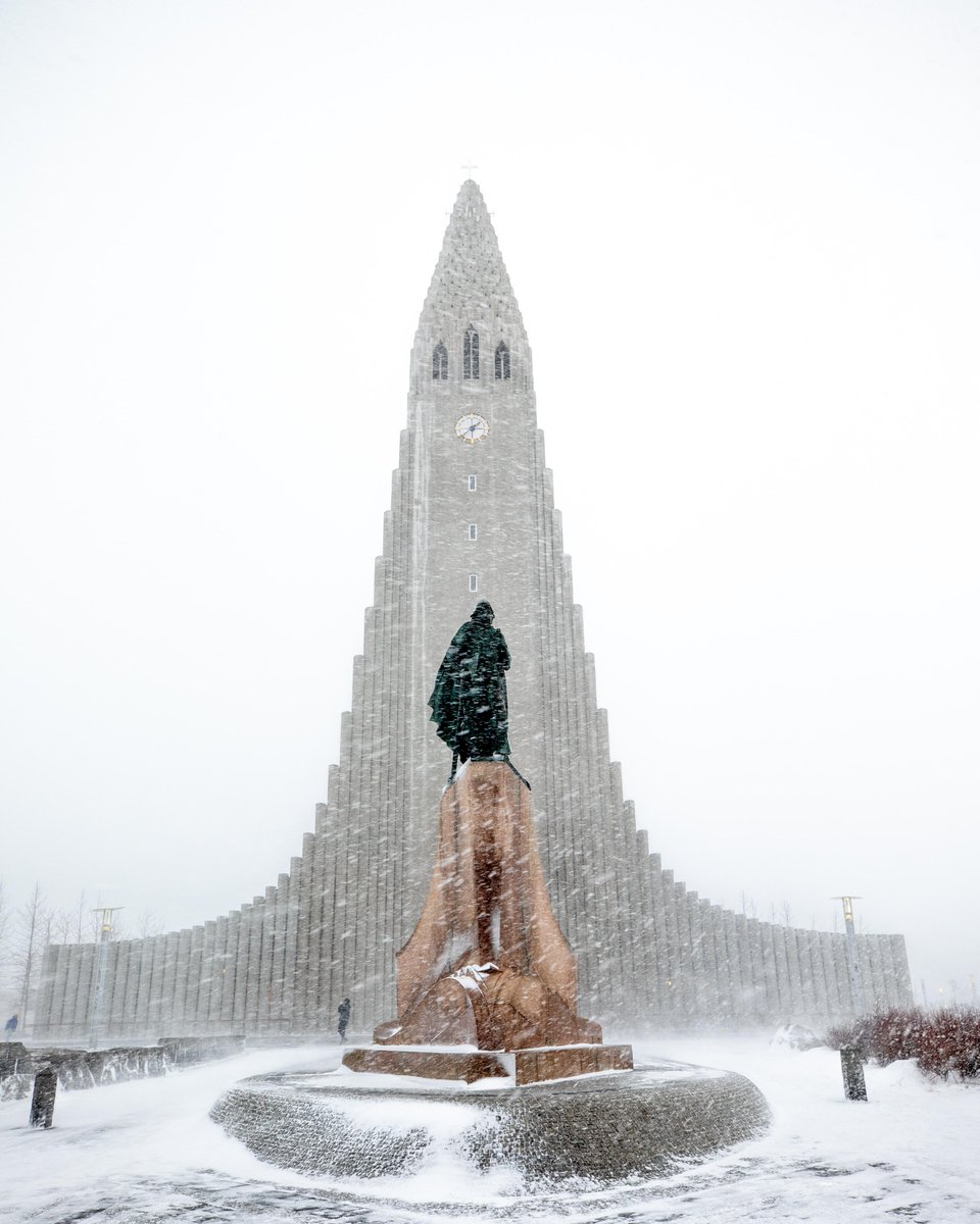 DmcEhf's tweet image. Winter in Iceland is a truly magical time, particularly in the beginning of the year. It's electrifying to take in the brilliant snow all around.
#iceland #reykjavik #dmcincentiveiceland #corporatetravel #incentivetravel #incentiveprofs #eventprofs