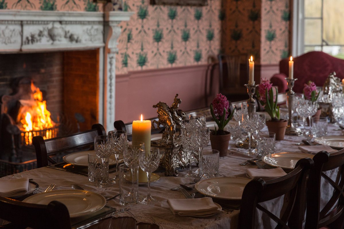 FirlePlace's tweet photo. A cosy fire in the grate is needed on these chilly #January days. The Old Billiard Room at Firle Place still sporting the colour-ways from #EMMAfilm #Hartfield #Firle #Sussex #historichouses #filmlocations https://t.co/8B4gP11CFI