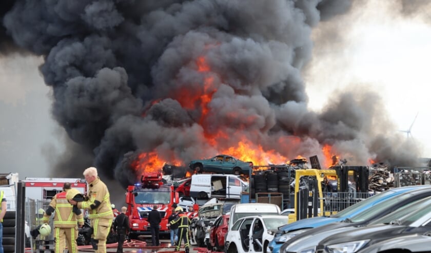 Druk jaar voor Brandweer Twente dlvr.it/RqQJvl