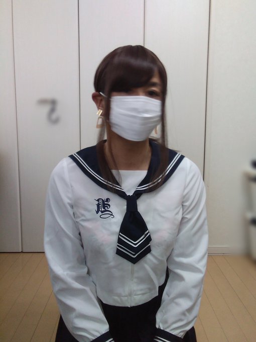 適度な手ブレでかわいくみえない？😁 https://t.co/CchRKmZhAi