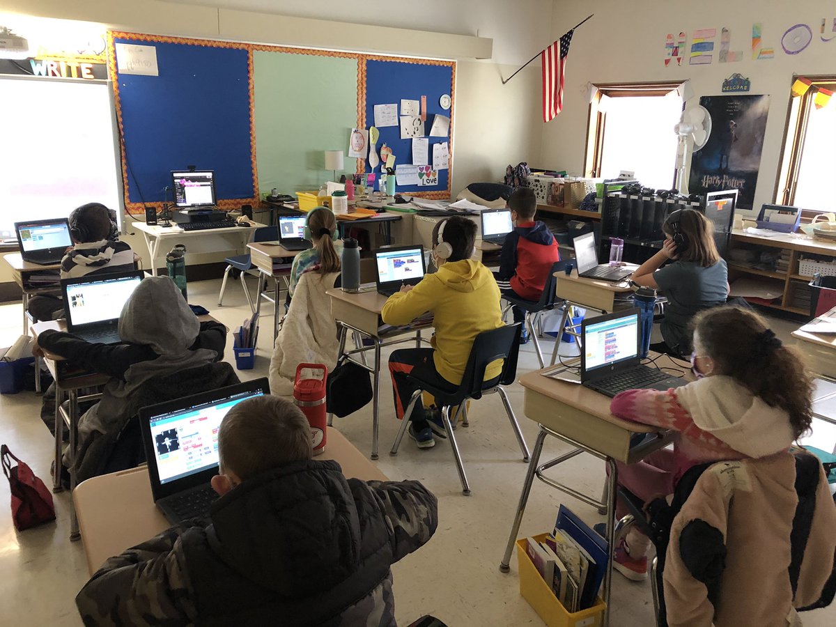 I didn’t see them in December due to our schedule- but this grade 4 class is getting in their Hour of Code this week. Awesome to see them so engaged. Great problem solving! <a href="/codeorg/">Code.org</a>  #hourofcode