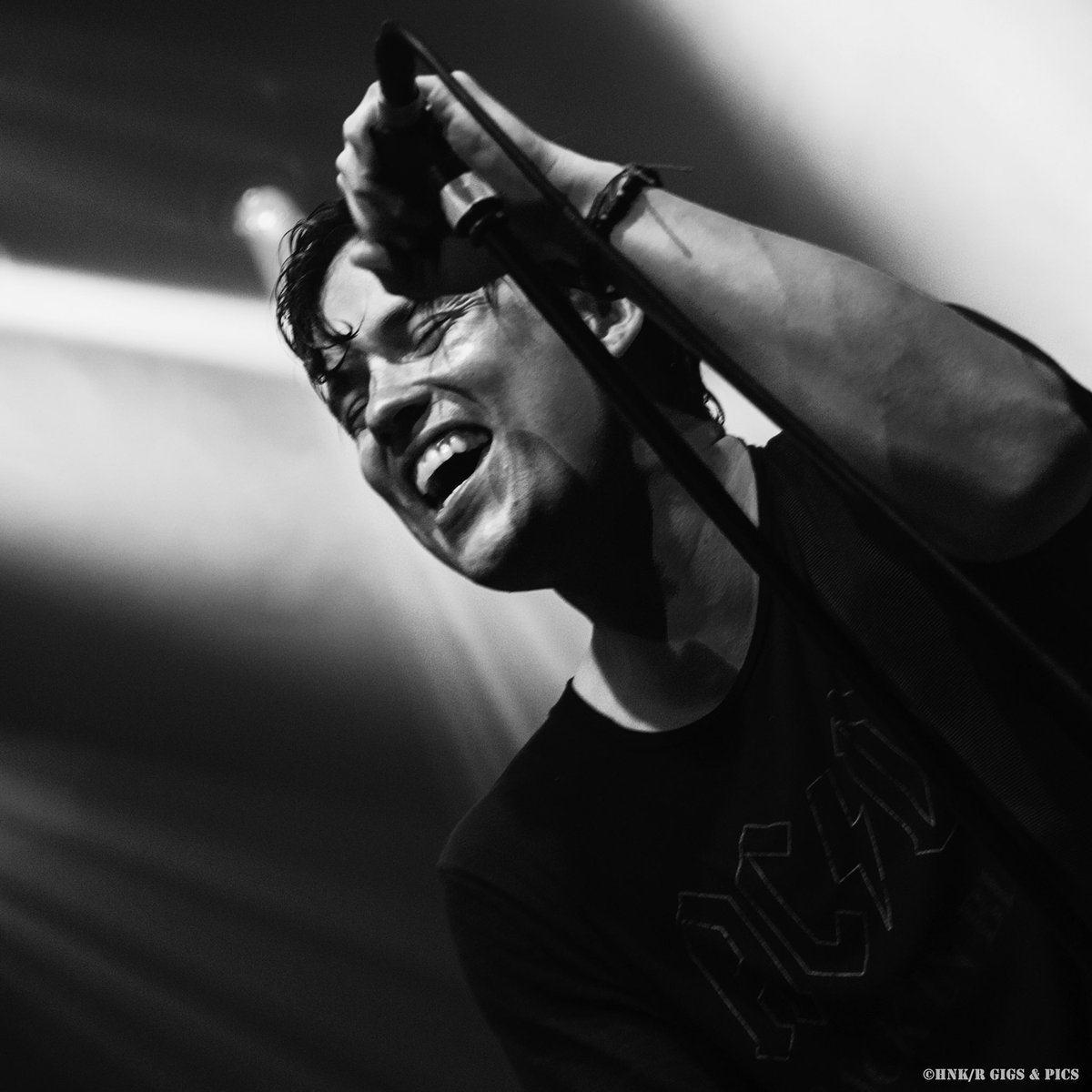 JONNY LANG CANCELS ALL CONFIRMED APPEARANCES

Per doctor’s orders, Jonny Lang will be cancelling all confirmed appearances. Full statement here: jonnylang.com/jonny-lang-can…