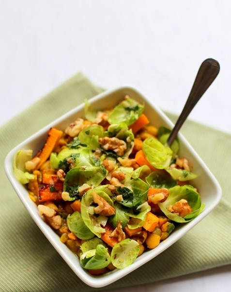 PBFingers's tweet photo. This recipe for Butternut Squash &amp; White Bean Stew is a hearty, stew perfect for a chilly winter dinner. Made with roasted butternut squash, curry spices &amp; bright marinated Brussels sprouts it’s a delicious dish that will have you coming back for more. --> https://t.co/i4FPyBO7Ed https://t.co/fWir66t6IG