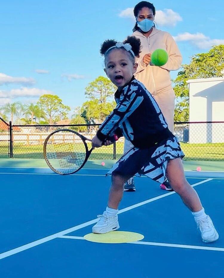 NBCOlympics's tweet photo. Like mother, like daughter. ❤️

(📸 @serenawilliams) @OnHerTurf https://t.co/x8tq3awJ5V